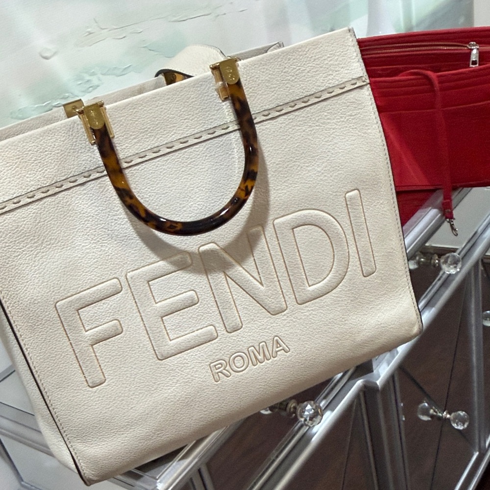 Fendi Cream Leather Tote Bag - Picture 7 of 9